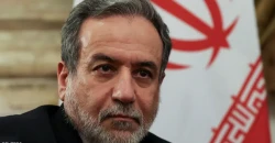 Iran FM: Hormuz reopening now up to US