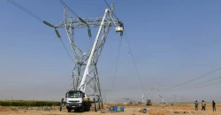 العواصف الترابية تُخرج خط نقل الطاقة الكهربائية (واسط الحرارية - الأمين) عن الخدمة