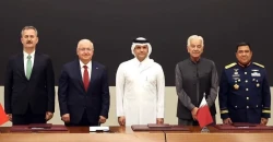بعد "اتفاق مكة".. تركيا توقع "مذكرة بدر" مع قطر وباكستان وإندونيسيا