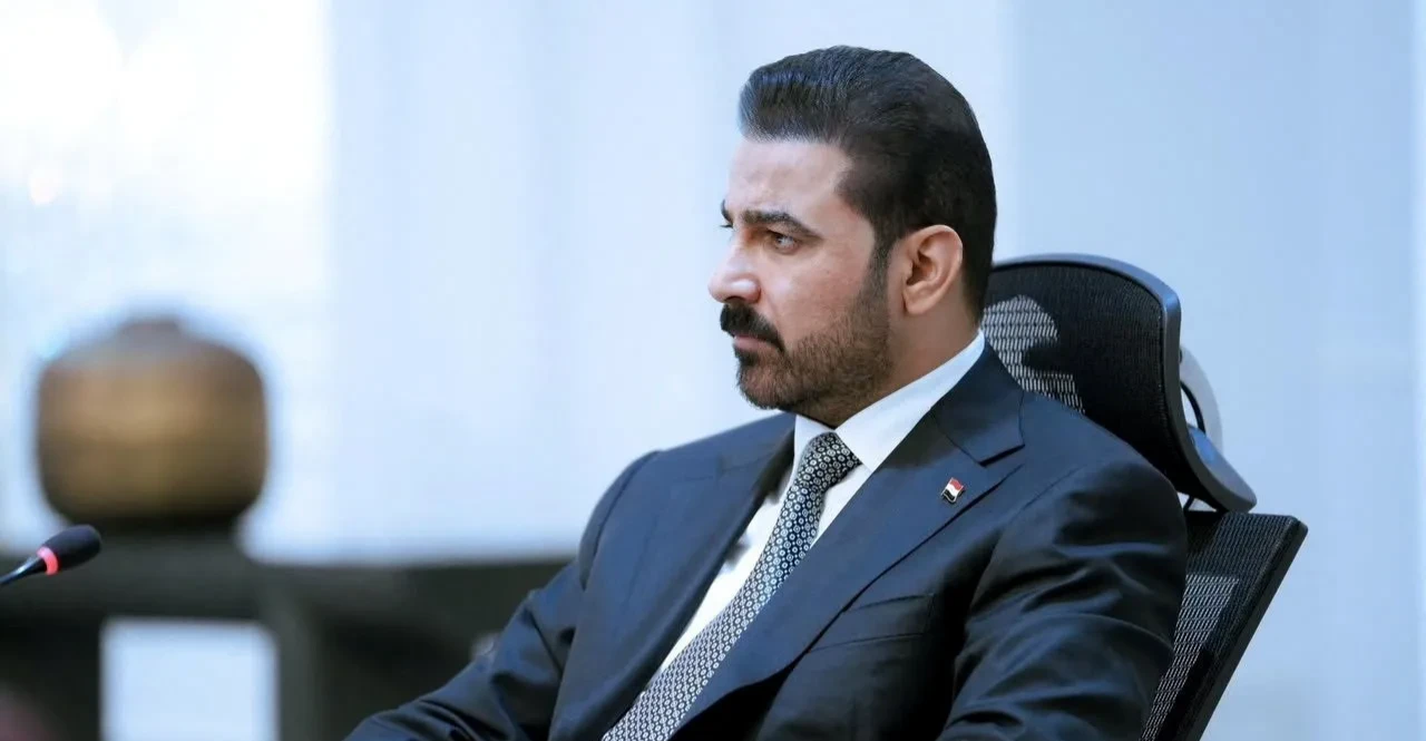 الزيدي: المخاوف الأميركية من وصول الدولار إلى الفصائل أثرت على الإمدادات النقدية
