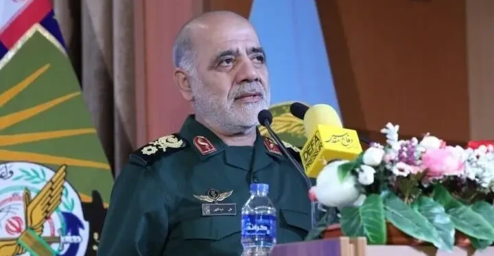 قائد الجيش الإيراني: لن نسمح للقوات الأميركية بالعودة للمنطقة مجدداً