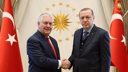  Tillerson meets Turkish officials to seek support for battle against Islamic State in Syria 