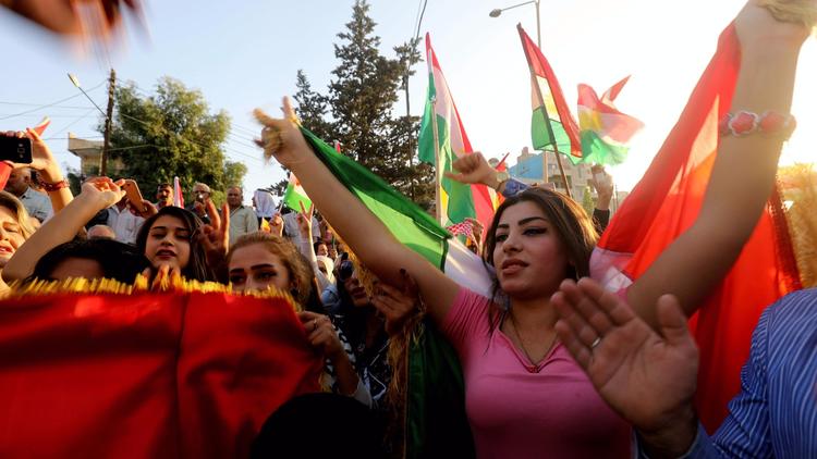  Iraq's Kurds see their hopes for independence turn into a fight for survival 