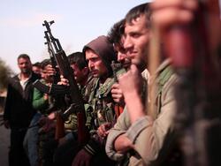 Syria accuses Hezbollah of shelling Rif Dimashq