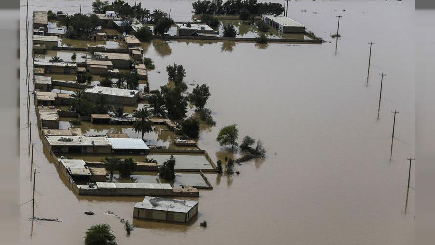 ايلام الفيلية تحصي خسائر السيول: 300 طريق ونحو 20 الف منزل