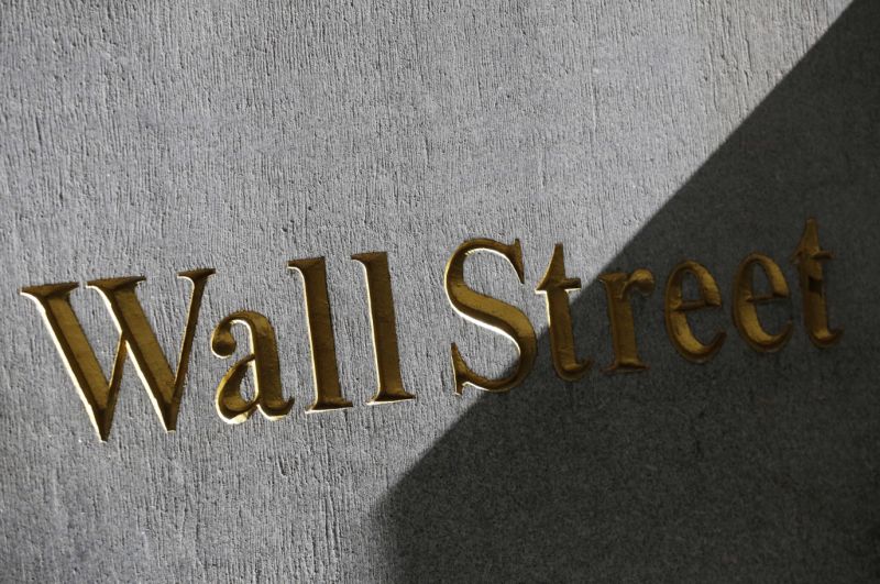 US stock indexes hold steady after back-to-back down weeks