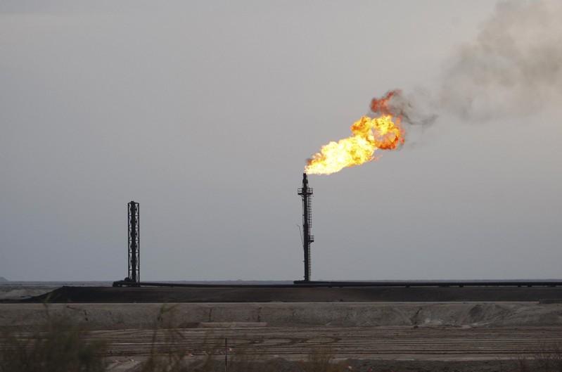 Iraq in deal with Schlumberger to drill 40 wells in Majnoon oilfield