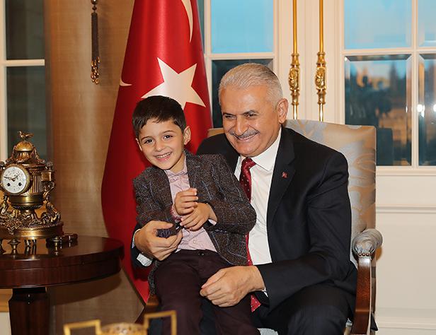 Turkish child saved from ISIL in Iraq with help of PM, intel agency