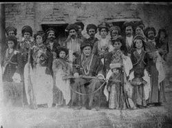 هووز كەمانگەر "كەوانگەر" و كوشيان مه‌حمود به‌گ 