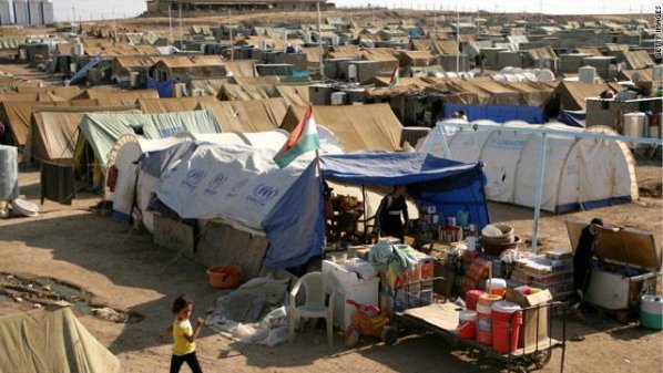  وزير الهجرة: اعداد النازحين تجاوز 37 الفا من مناطق نينوى
