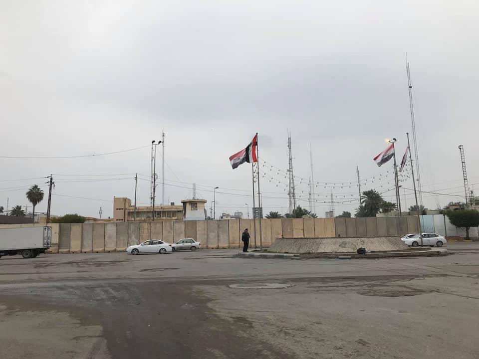السلطات بكربلاء تحصن مجلس المحافظة بالجدران الكونكريتية تحسبا لاقتحامه