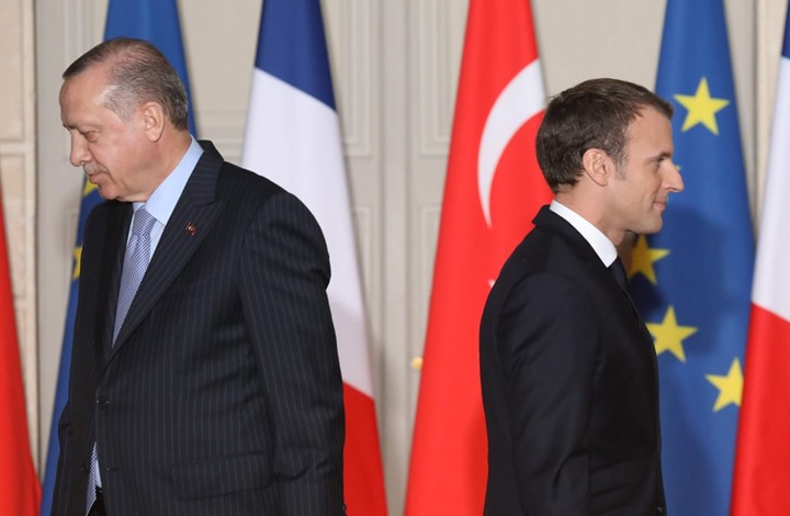 فرنسا تتحدث عن فرض عقوبات على تركيا