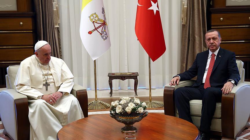 Pope Francis "very distressed" as Istanbul reverts Hagia Sophia to a mosque