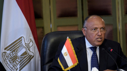 وزير خارجية مصر يزور العراق حاملاً رسالة السيسي