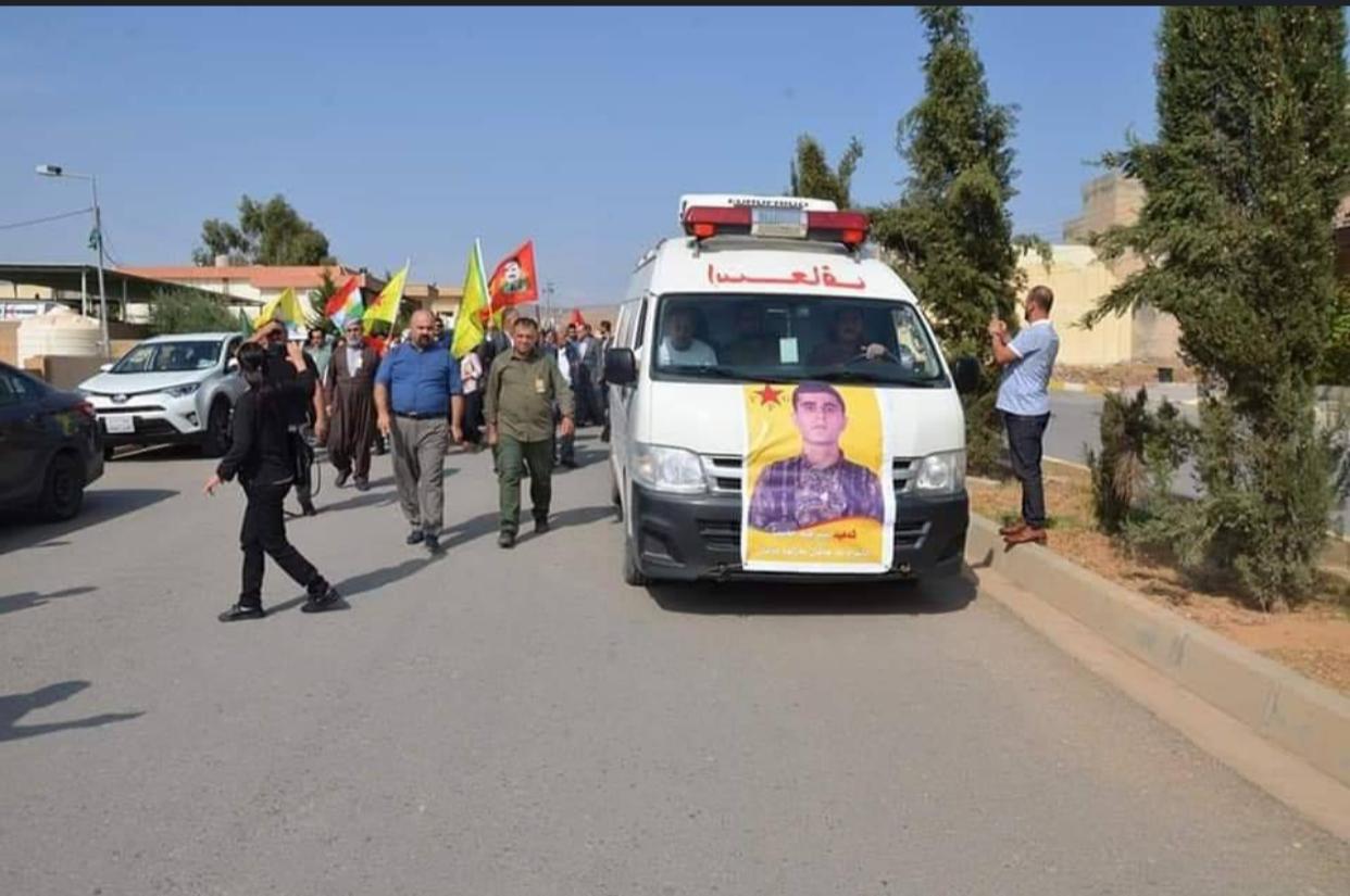 صور.. تشييع كركوكي قتل بمعارك مع الجيش التركي بسوريا
