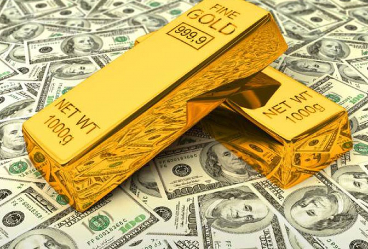 اسعار الذهب تقفز لاعلى مستوى منذ سبعة اعوام