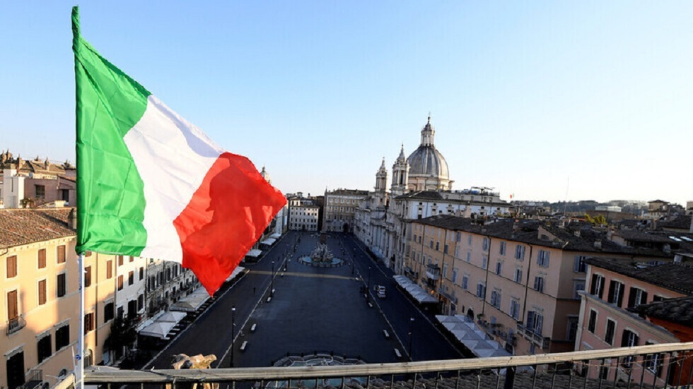 إيطاليا ترفع القيود عن السفر من وإلى البلاد