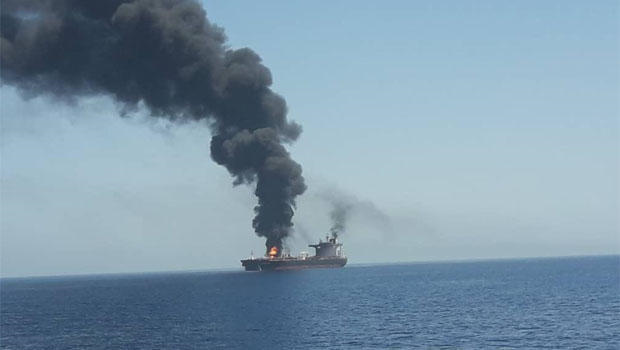 تقرير امريكي يتهم الحرس الثوري بالهجوم على ناقلتي النفط في بحر عمان