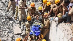 جدار يقتل 17 هنديا أثناء نومهم