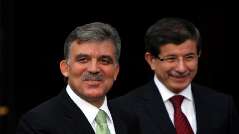 في خطوة نادرة.. أوغلو وغل يرفضان إقالة أردوغان لمسؤولين كورد