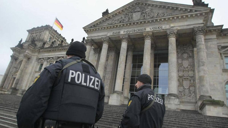 الشرطة الألمانية تعتقل عربياً خطط لهجوم إرهابي
