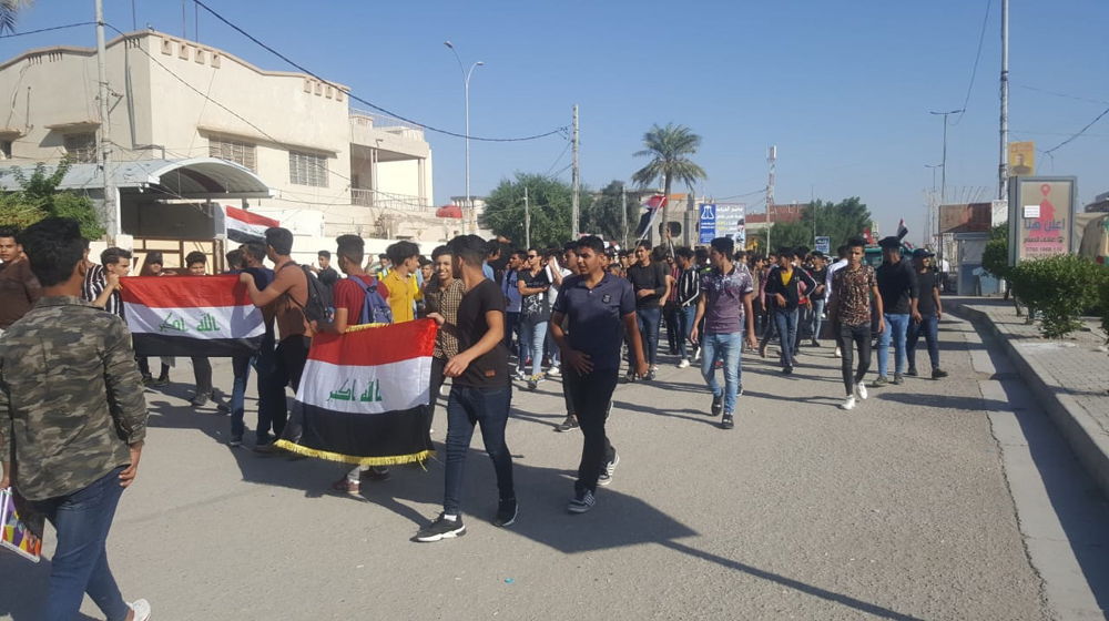 Demonstrators arrested in Basra and tear gas used in Dhi Qar