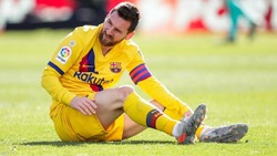 إصابة ميسي قبل 9 أيام من استئناف الدوري