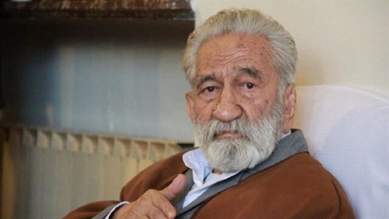 وفاة زعيم الطائفة الصوفية في إيران نور علي تابنده