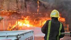 وفاة عامل باندلاع حريق في مستودع للوقود في اربيل