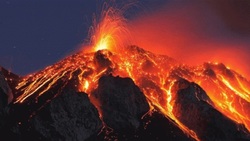 اصابة وفقدان عدد من الاشخاص بثورة بركان في نيوزلندا