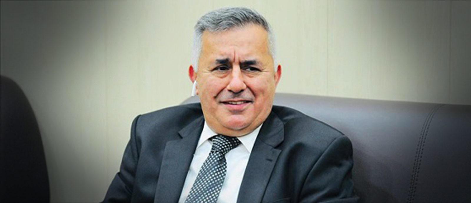 A prime minister advisor recovers from Covid-19