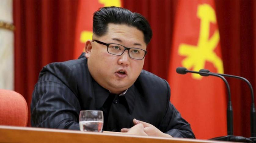 الزعيم الكوري الشمالي يهدد بأسلحة نووية للرد على "تهديدات مستمرة"
