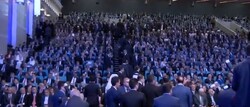 بحضور اكثر من 1000 شخصية.. برلمان كوردستان يبدأ بتنصيب بارزاني رئيسا للاقليم