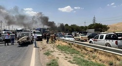 بالصور.. محتجون غاضبون يقطعون طريق السليمانية - كركوك