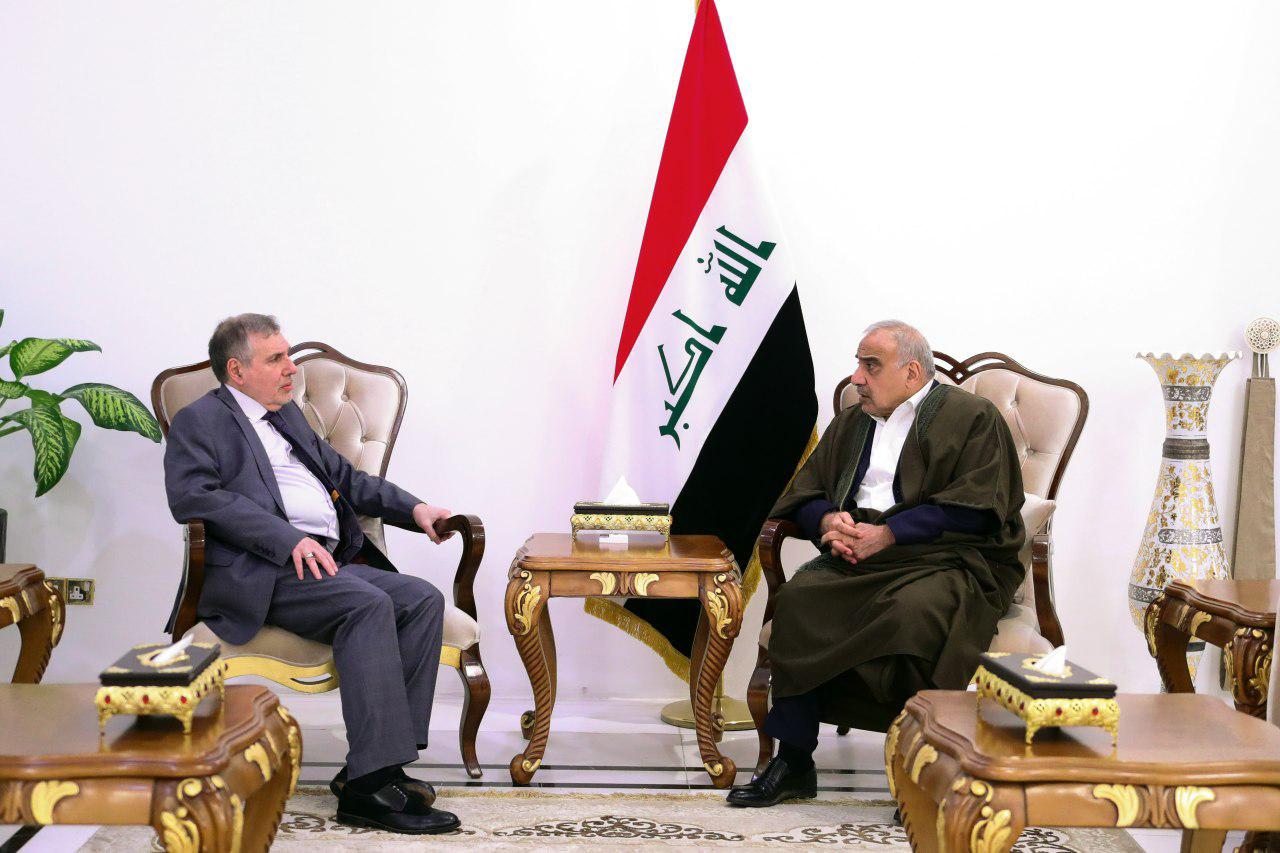 عبد المهدي يجتمع مع علاوي لتشكيل الحكومة العراقية الجديدة