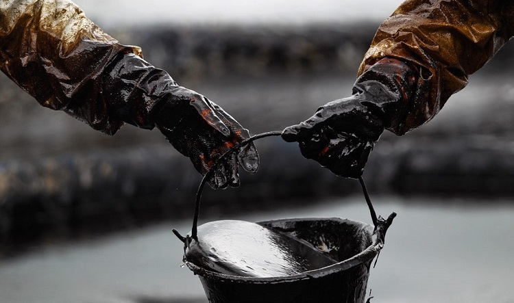 Oil prices records the worst quarterly performance in the history