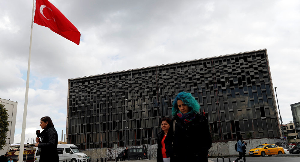 السفير التركي يفتتح مكتبا لإصدار التأشيرات بمحافظة الانبار