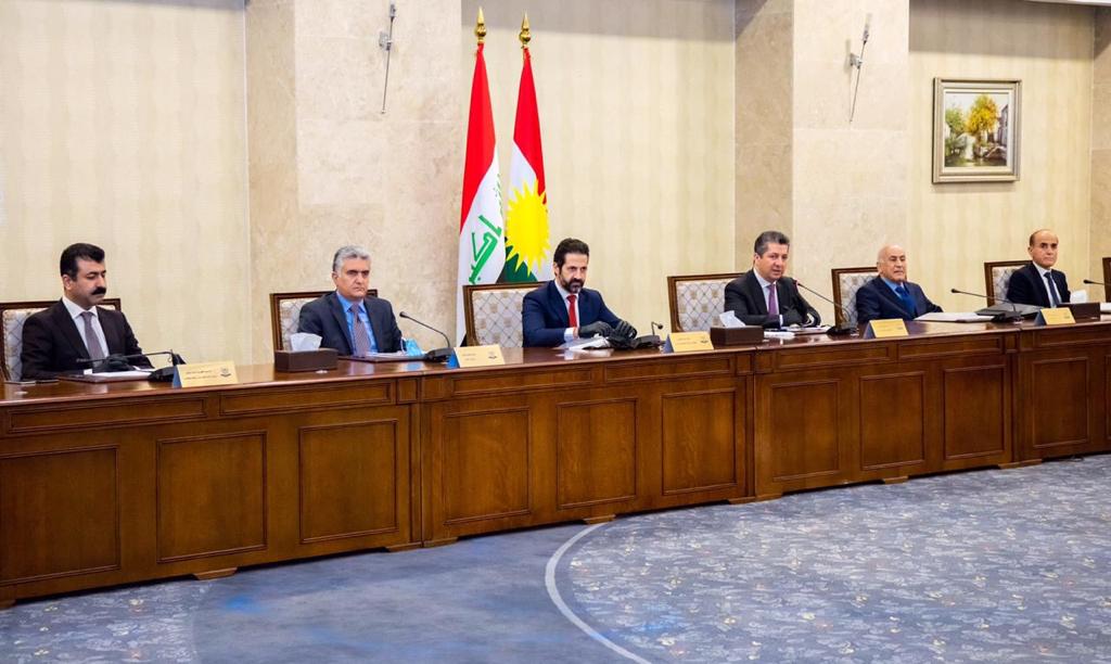 مجلس وزراء اقليم كوردستان يجتمع ومحادثات اربيل وبغداد على طاولته