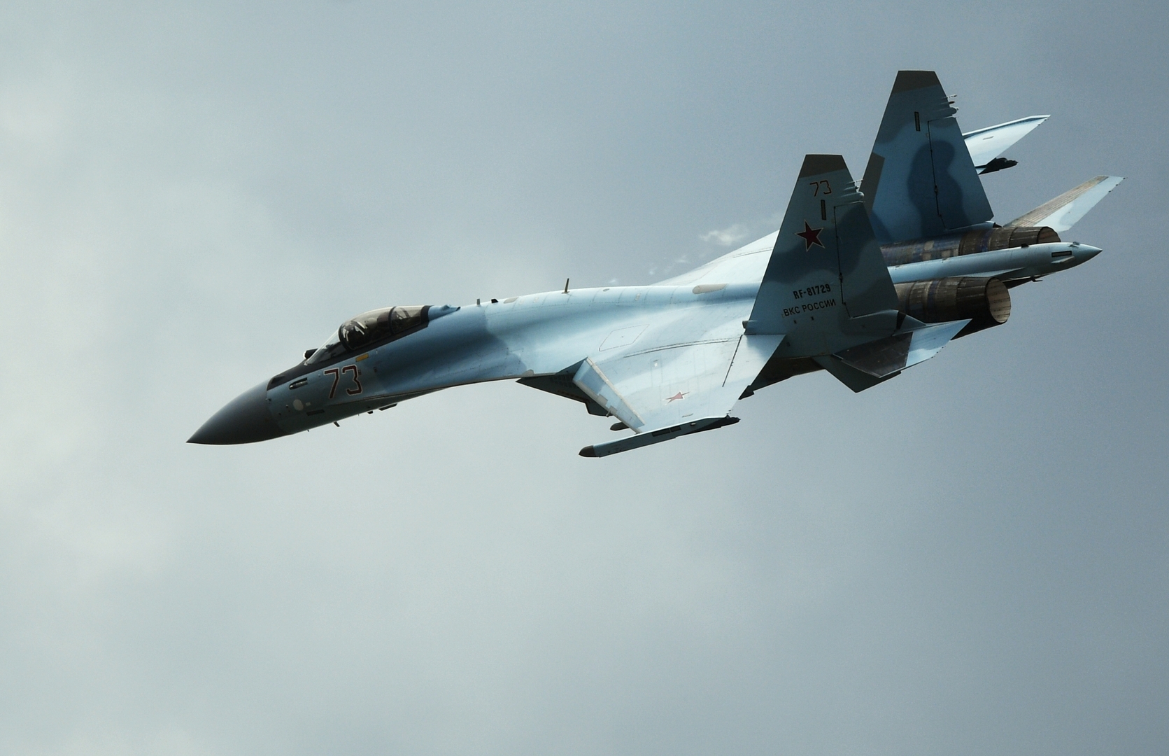 تطور قد يقلب دفة الحرب.. روسيا ترسل طائرات مقاتلة إلى ليبيا