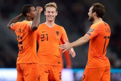 هولندا تتخطى عقبة روسيا البيضاء في تصفيات اليورو