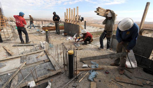 مصرع 38 عامل بناء في كوردستان