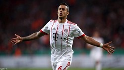 نجم بايرن "قريب جدا" من التوقيع لليفربول