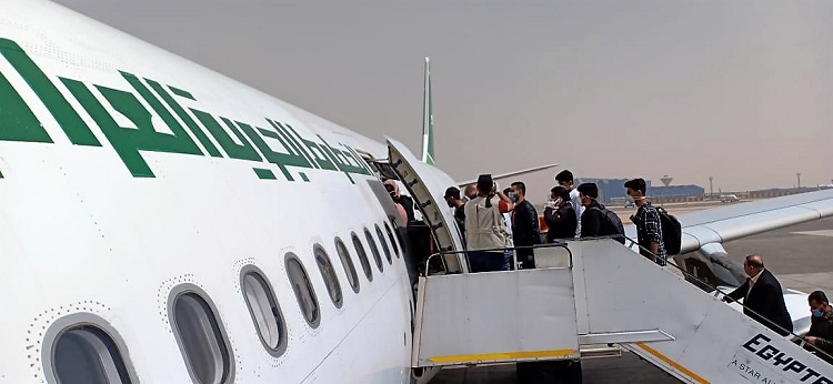 برحلة "استثنائية".. وصول 282 عراقيا من القاهرة إلى بغداد