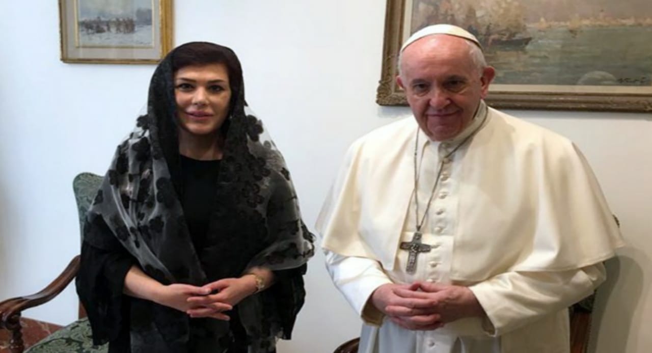 الحكومة العراقية تطلع بابا الفاتيكان على اجراءاتها