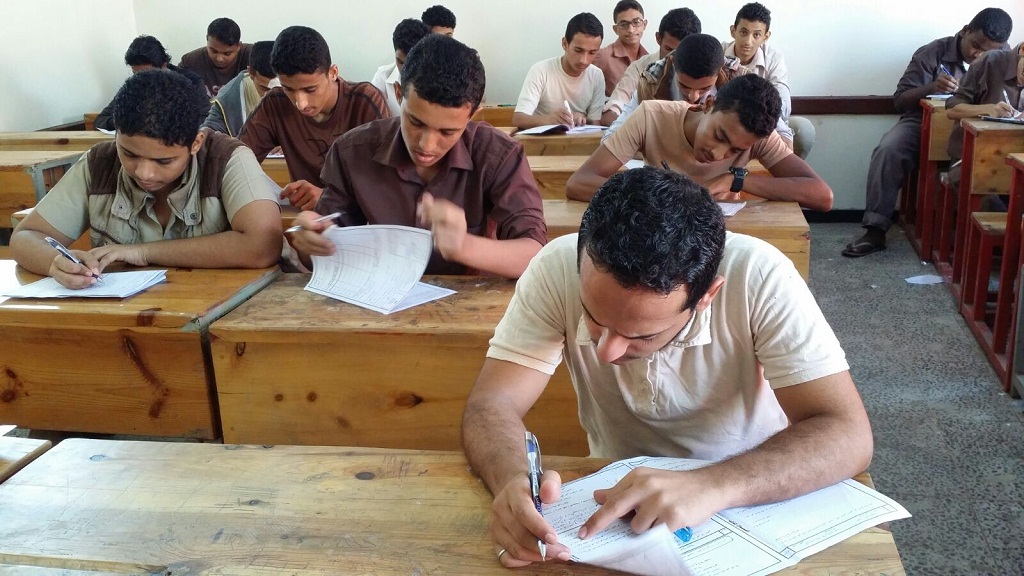 الصحة تعطي الضوء الاخضر لاجراء الامتحانات الدراسية في العراق وفق اجراءات