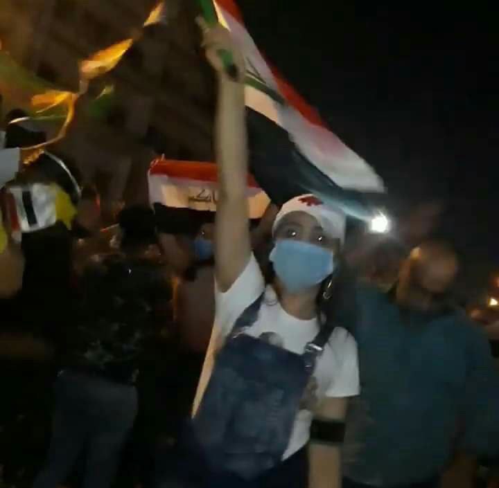 صور .. تعرف على اول متظاهرة قتيلة في صفوف المحتجين العراقيين