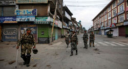 ارتفاع حدة التوتر بين الهند وباكستان ومقتل 8 جنود من الطرفين