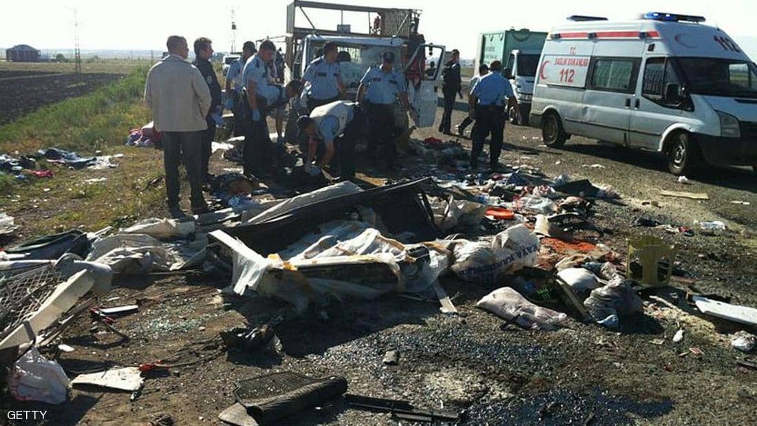 قتلى بانقلاب شاحنة تقل مهاجرين جنوبي تركيا