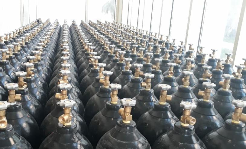 Iran provides Basra with 4000 oxygen cylinders