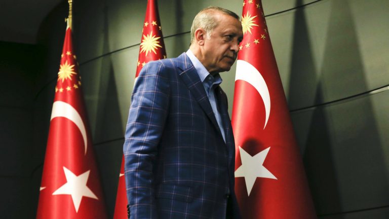 أردوغان يعلن بدء العمل لإسكان مليون شخص شمالي سوريا